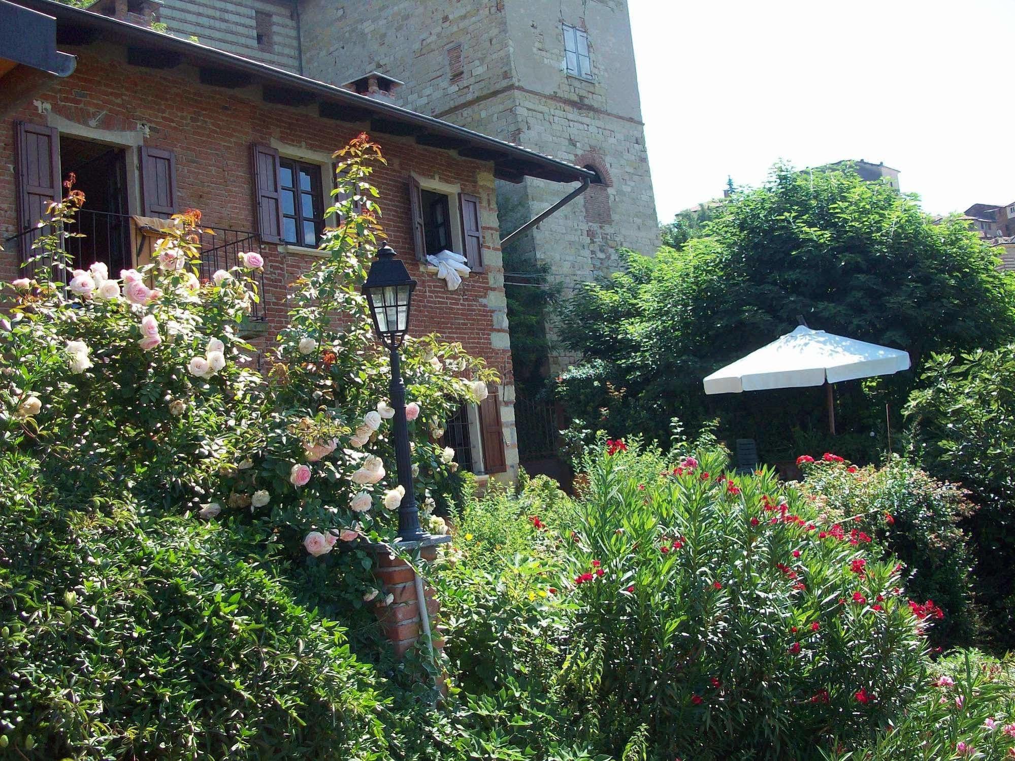 Ca' Norino Bed & Breakfast Camagna Monferrato ภายนอก รูปภาพ